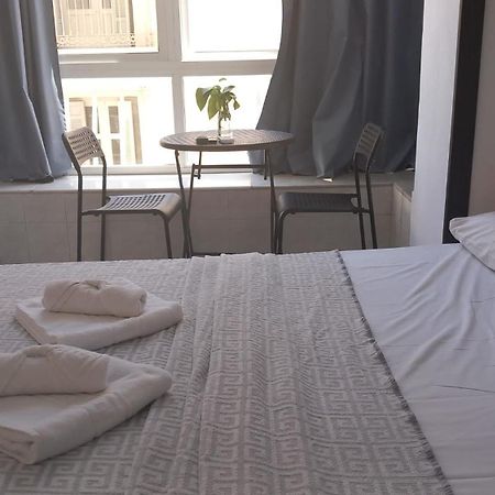 Guests House River مالقة المظهر الخارجي الصورة
