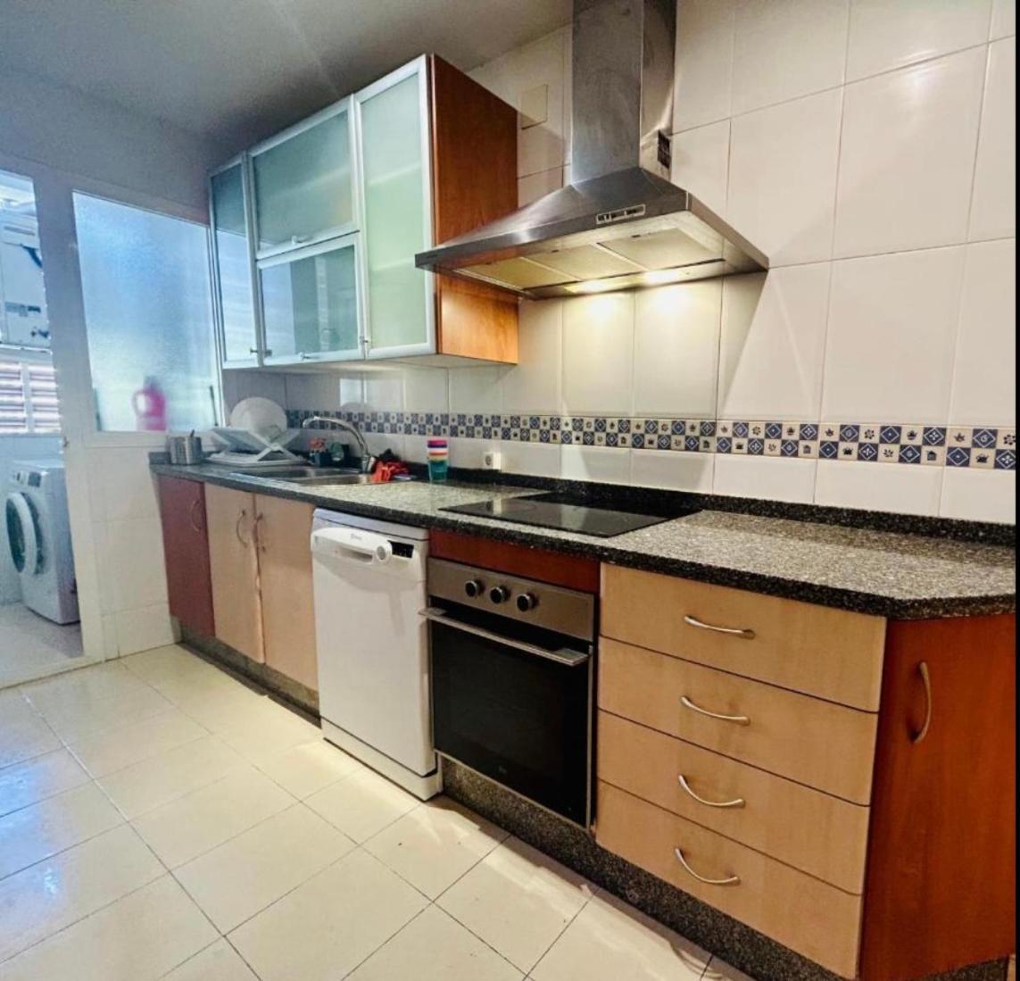 Guests House River مالقة المظهر الخارجي الصورة