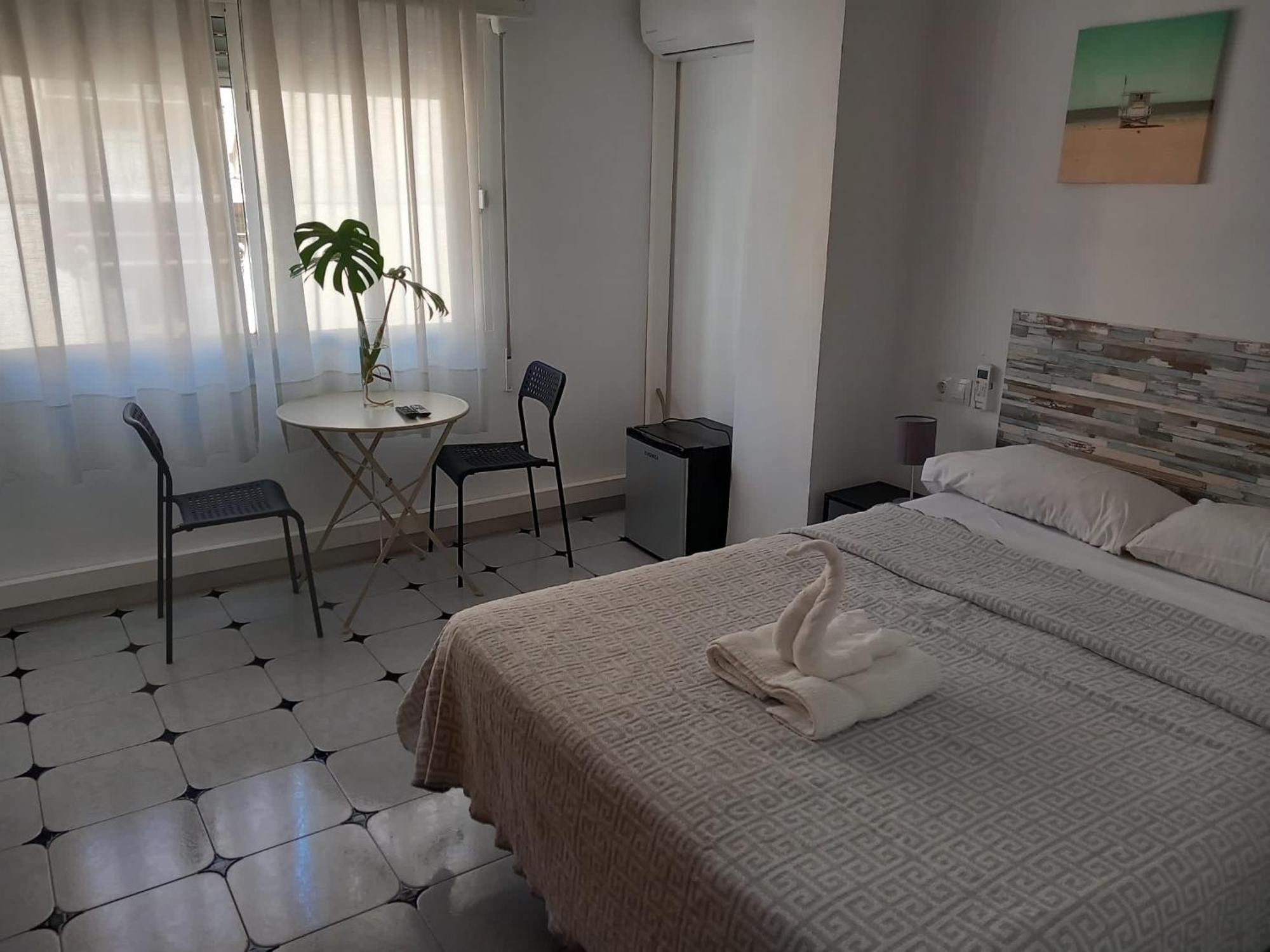 Guests House River مالقة المظهر الخارجي الصورة