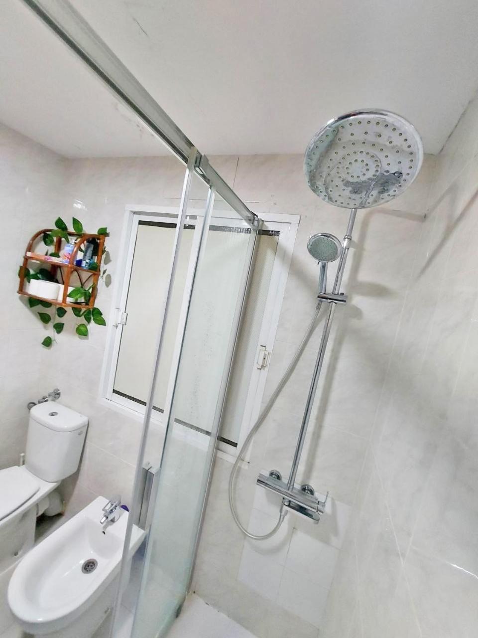 Guests House River مالقة المظهر الخارجي الصورة